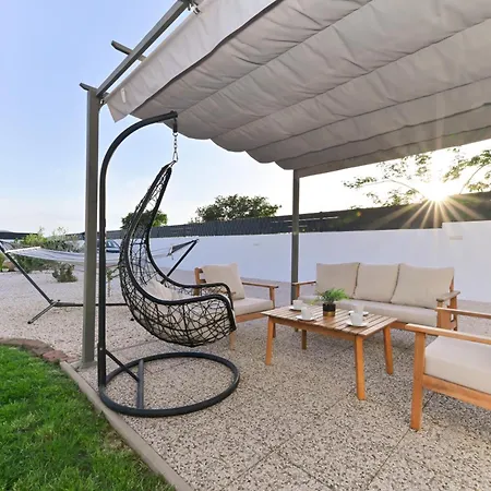 Amelie - With Pool And Sauna! Galovac (Zadar)